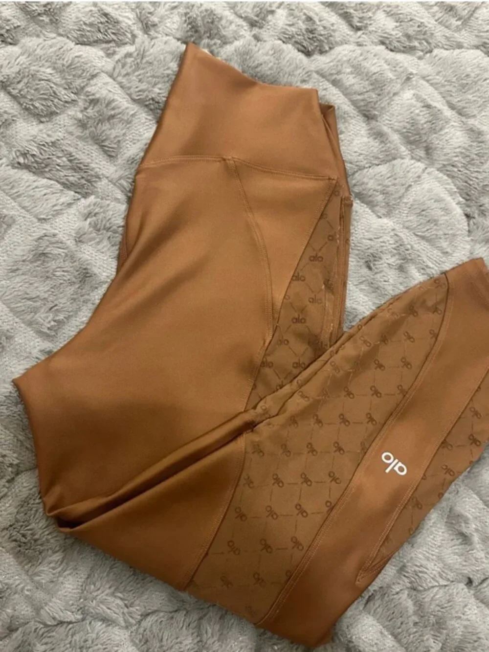 Alo Yoga Airlift Mesh High-Waist Celeste Capri Leggings Size Large